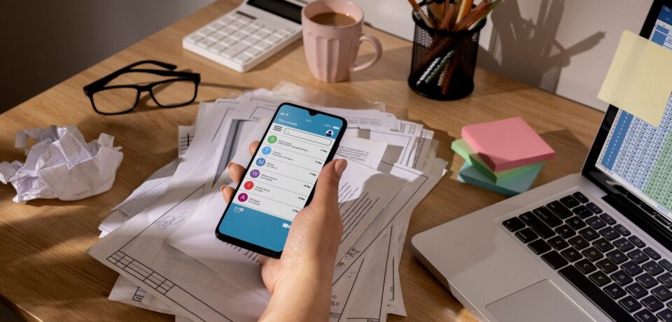 Digital invoice on a tablet showing FTA e-invoicing UAE compliance for businesses in Dubai, Abu Dhabi, and Sharjah