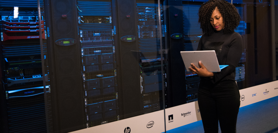 Professional Managed IT Services UAE helping businesses improve cybersecurity, IT infrastructure, network management, cloud services, and business productivity.