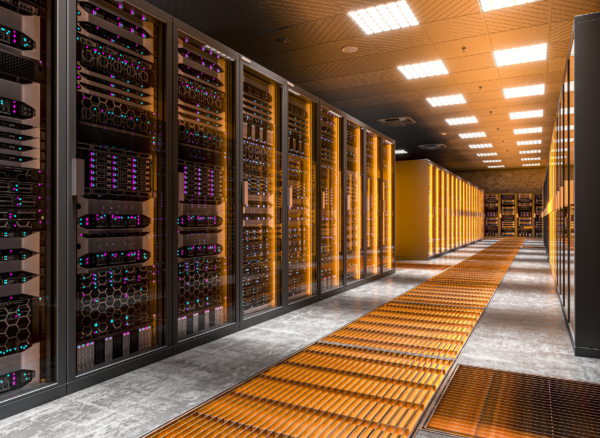 Server maintenance checklist for UAE businesses covering performance, security, backups, monitoring, and hardware checks