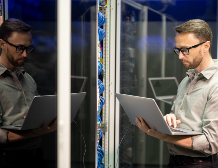 IT support for small businesses in Dubai with managed IT services, cybersecurity, cloud backup, helpdesk support, and office network management