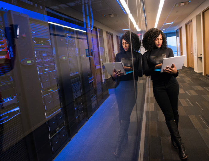 Professional network connectivity solutions and structured cabling services for UAE businesses